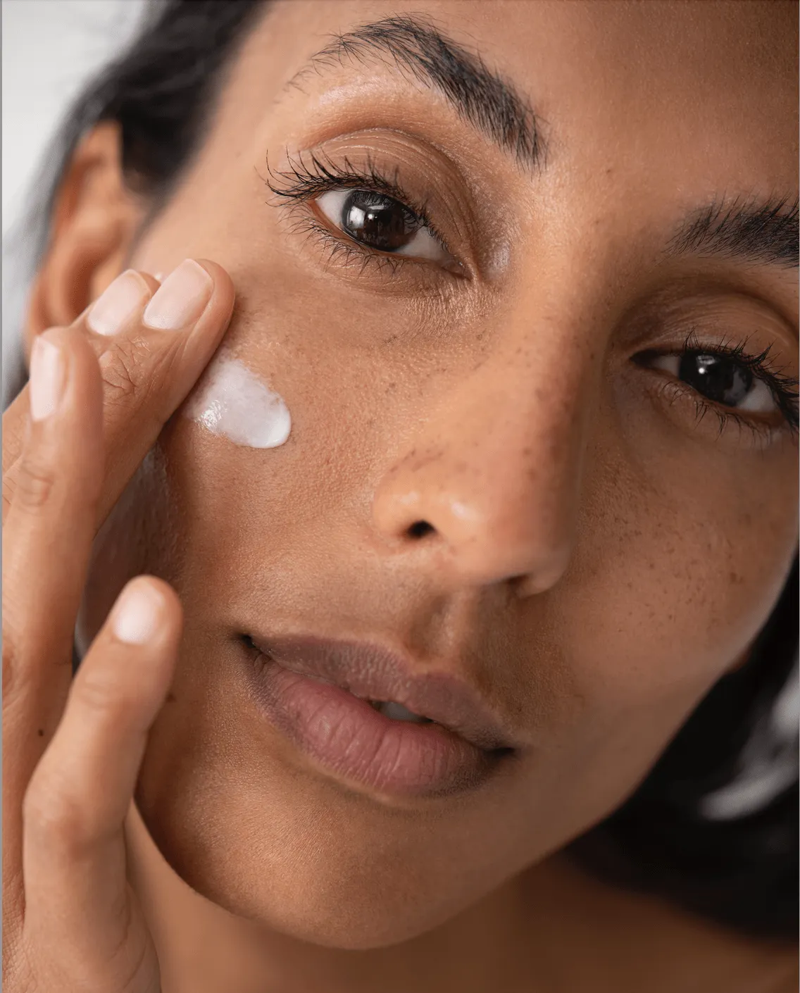 Dr Hauschka Illuminating Fluid 30ml
