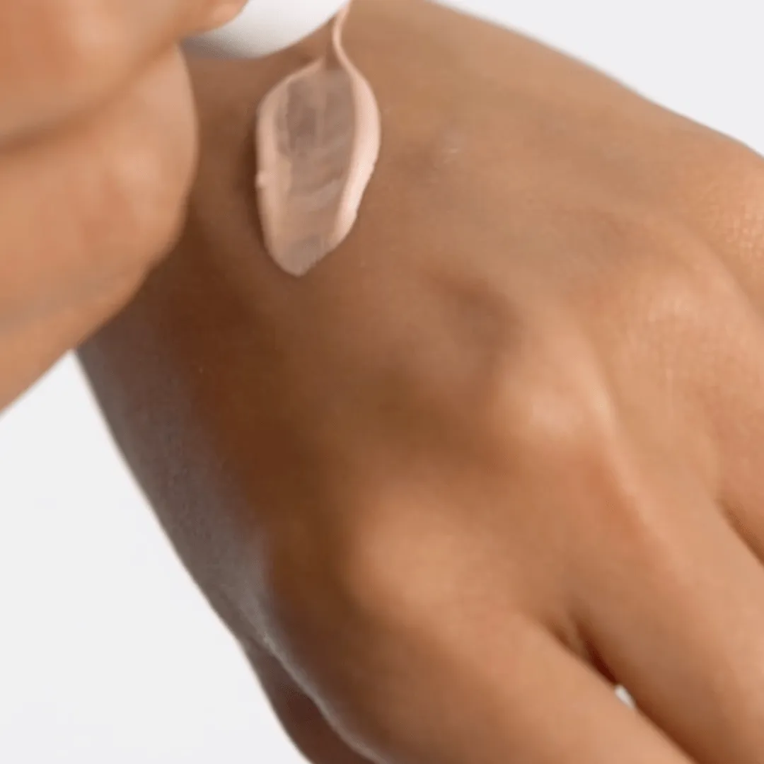 Dr Hauschka Illuminating Fluid 30ml