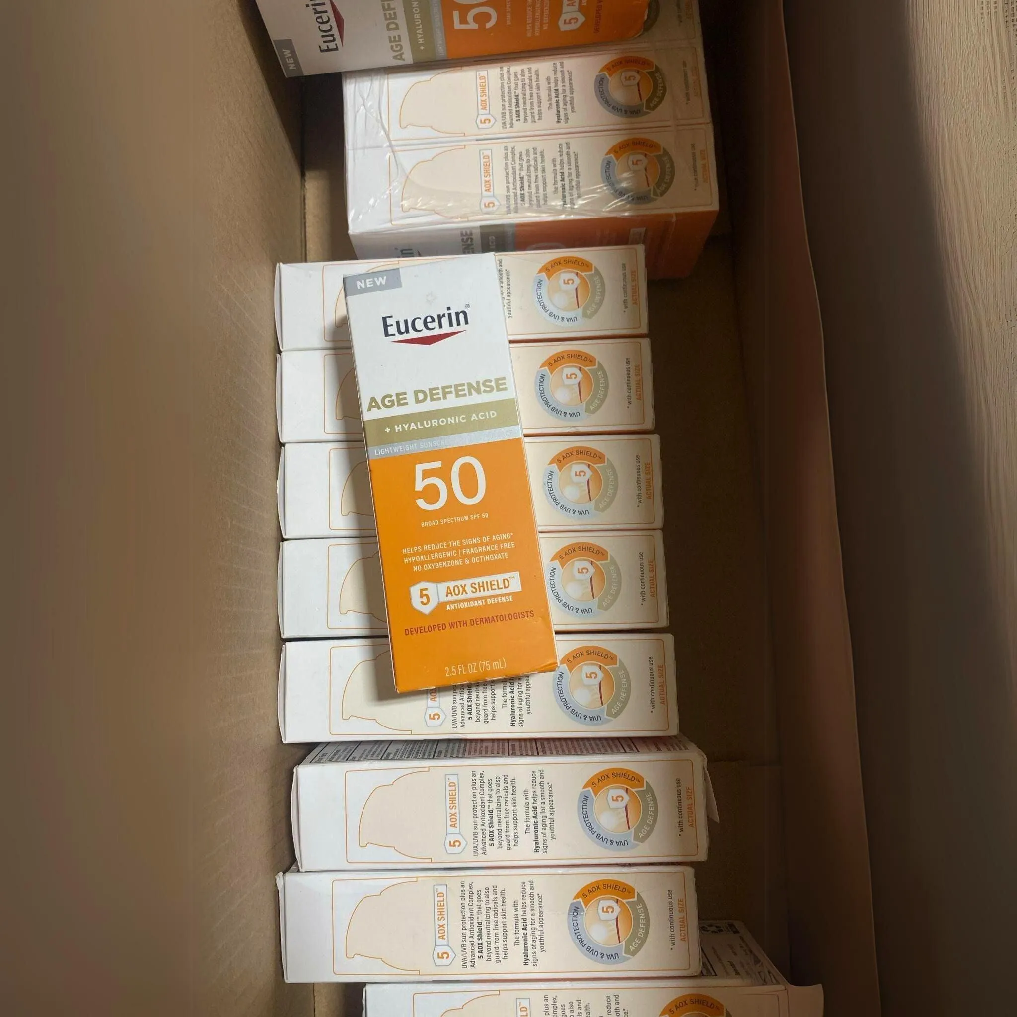Eucerin Age Defense   Hyaluronic Acid Lightweight Sunscreen Lotion for Face 50 Broad Spectrum SPF 50 2.5OZ (50 Pcs Lot)